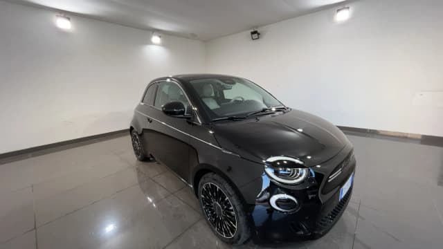 Fiat 500e 42 kWh La Prima