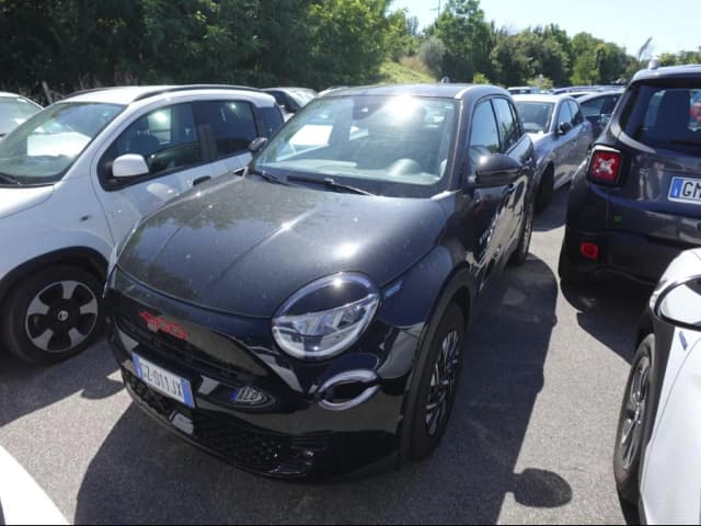 Fiat 600 54kWh Red