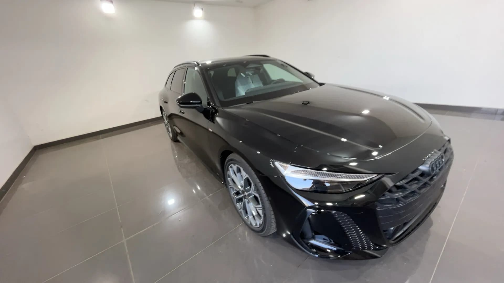 Audi A6 Avant 2.0tdi S-Line quattro auto r5b5q4fsmhecfi6m5ne5