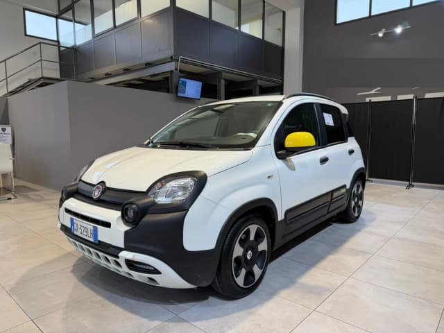 Fiat Pandina Cross 1.0 firefly hybrid s&s 70c