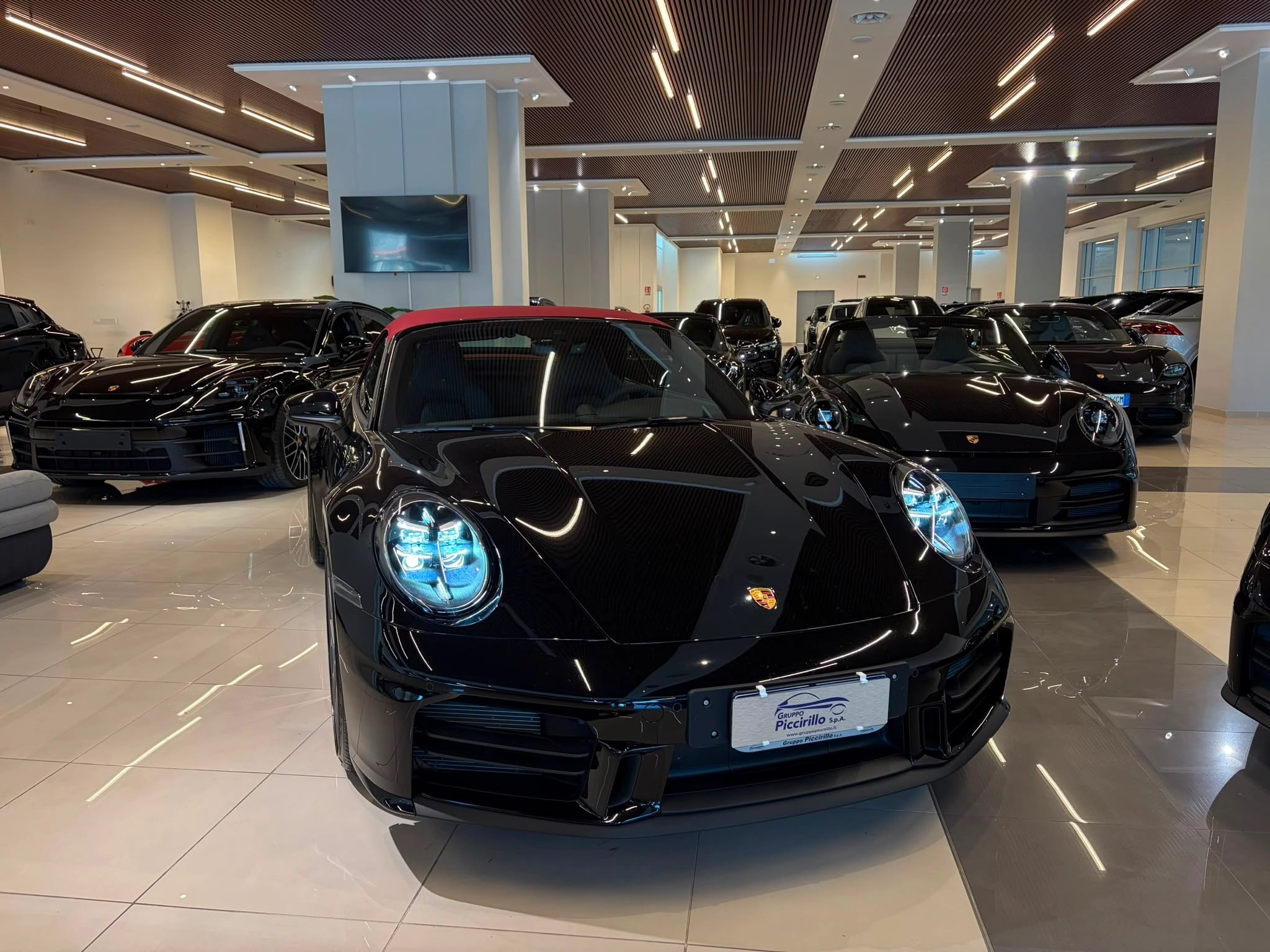 Porsche 911 Cabrio 3.0 Carrera 394cv auto kkd98c7udtqpzx60ccar
